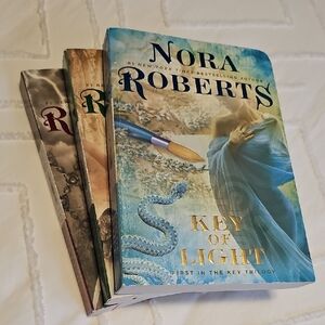 Nora Roberts Key Trilogy Book Set
